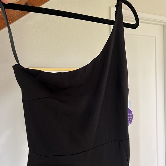 Black one shoulder dress size M - Picture 2 of 4